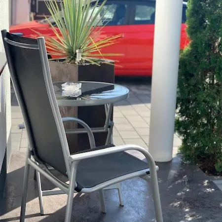 Apartment Pulheim *